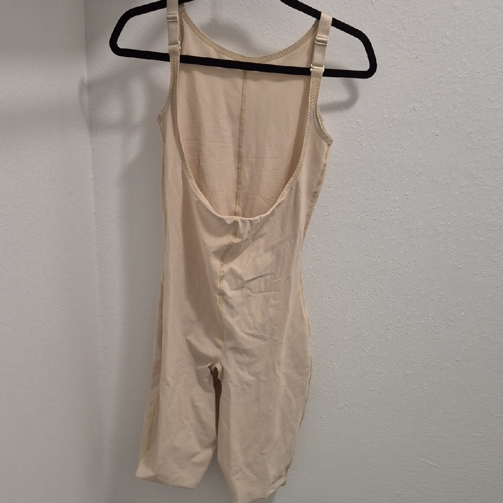 Isavella BYOB Nude Shapewear Size M